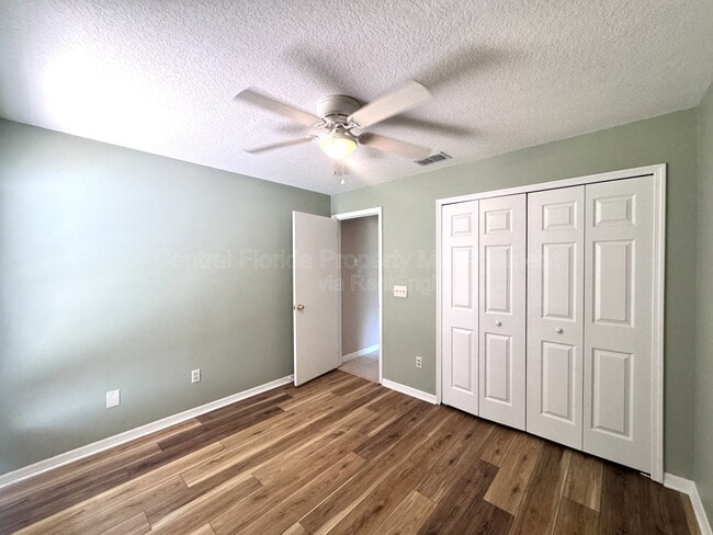 Building Photo - 5130 Sun Palm Dr