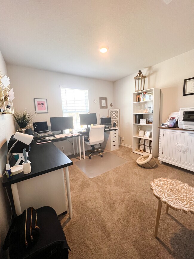 Building Photo - 5507 Stormie Keep