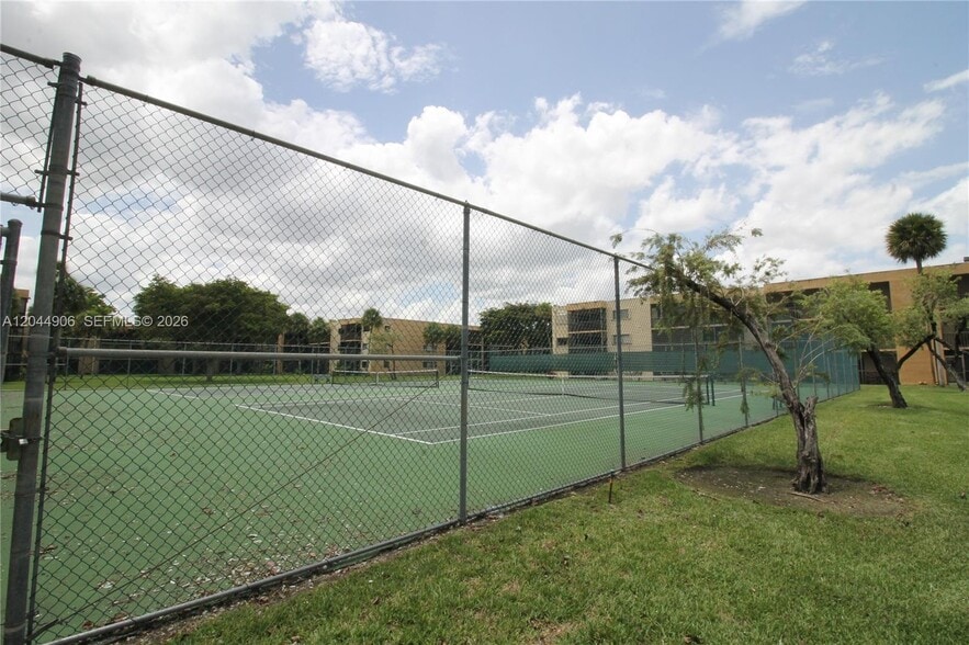 Building Photo - 8415 SW 107th Ave