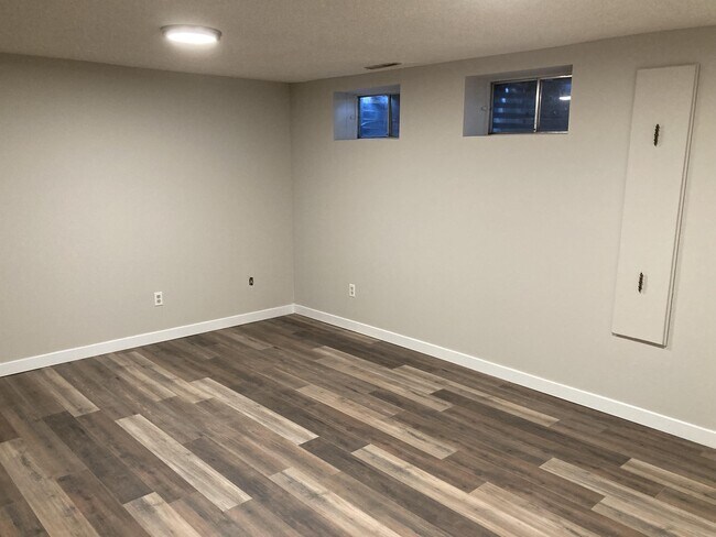 Building Photo - 172 Olympus Cir