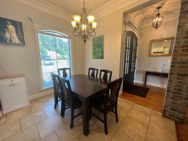 Building Photo - Haughton Home, Updated With Over 2,100 Square Feet