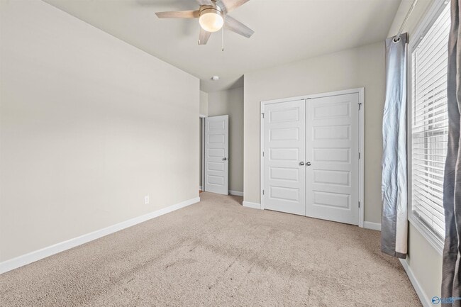 Building Photo - 3013 Mallard Point Dr SE