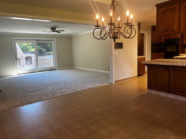 Building Photo - MORGAN HILL Expansive 6 bedroom, 4.5 bathroom home