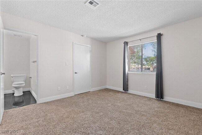 Building Photo - 5262 Osman Ct