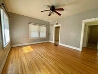 Building Photo - 3-4 Bed standalone