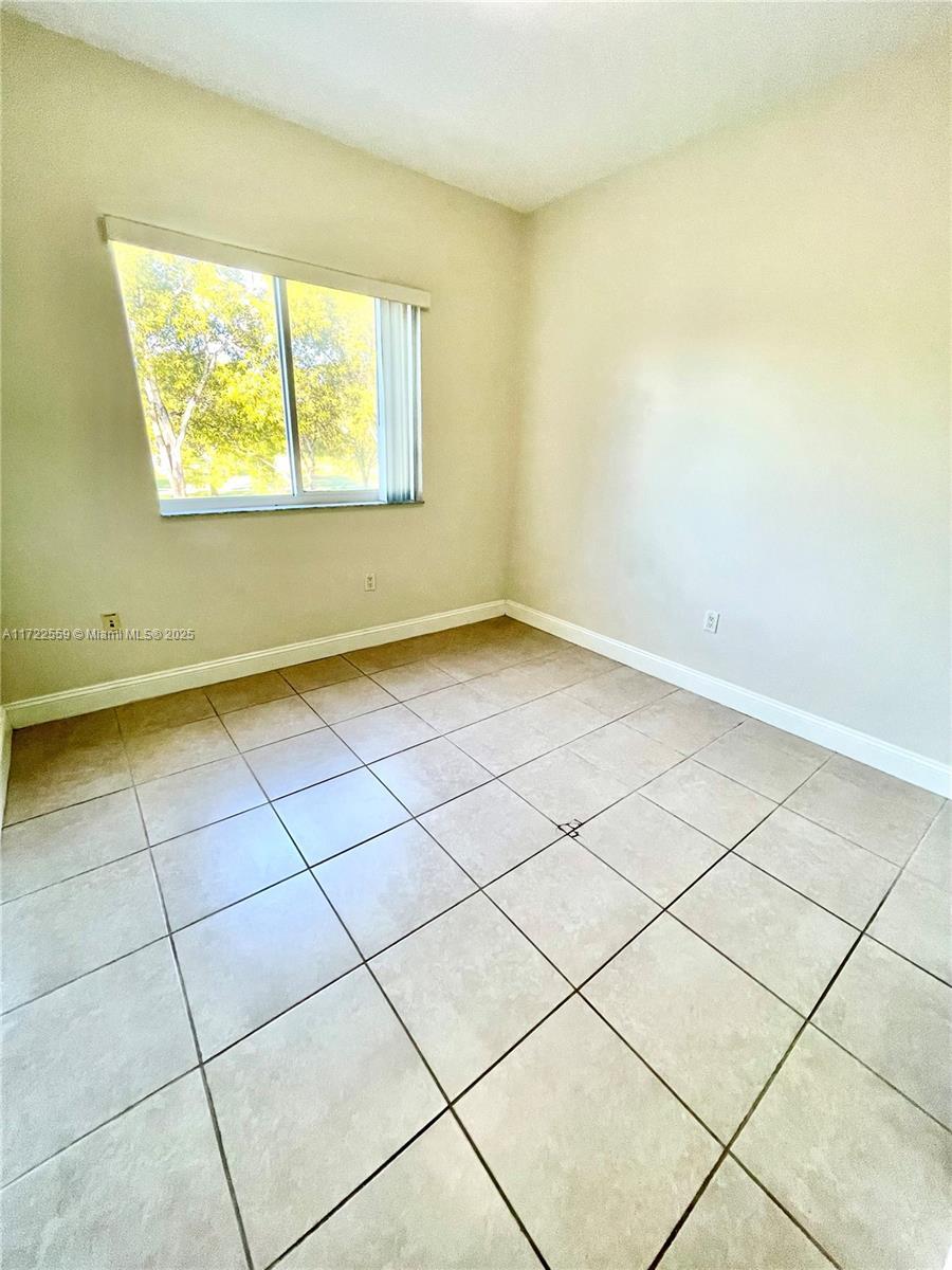 Building Photo - 7085 Nova Dr