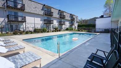 Building Photo - Garden View Terrace