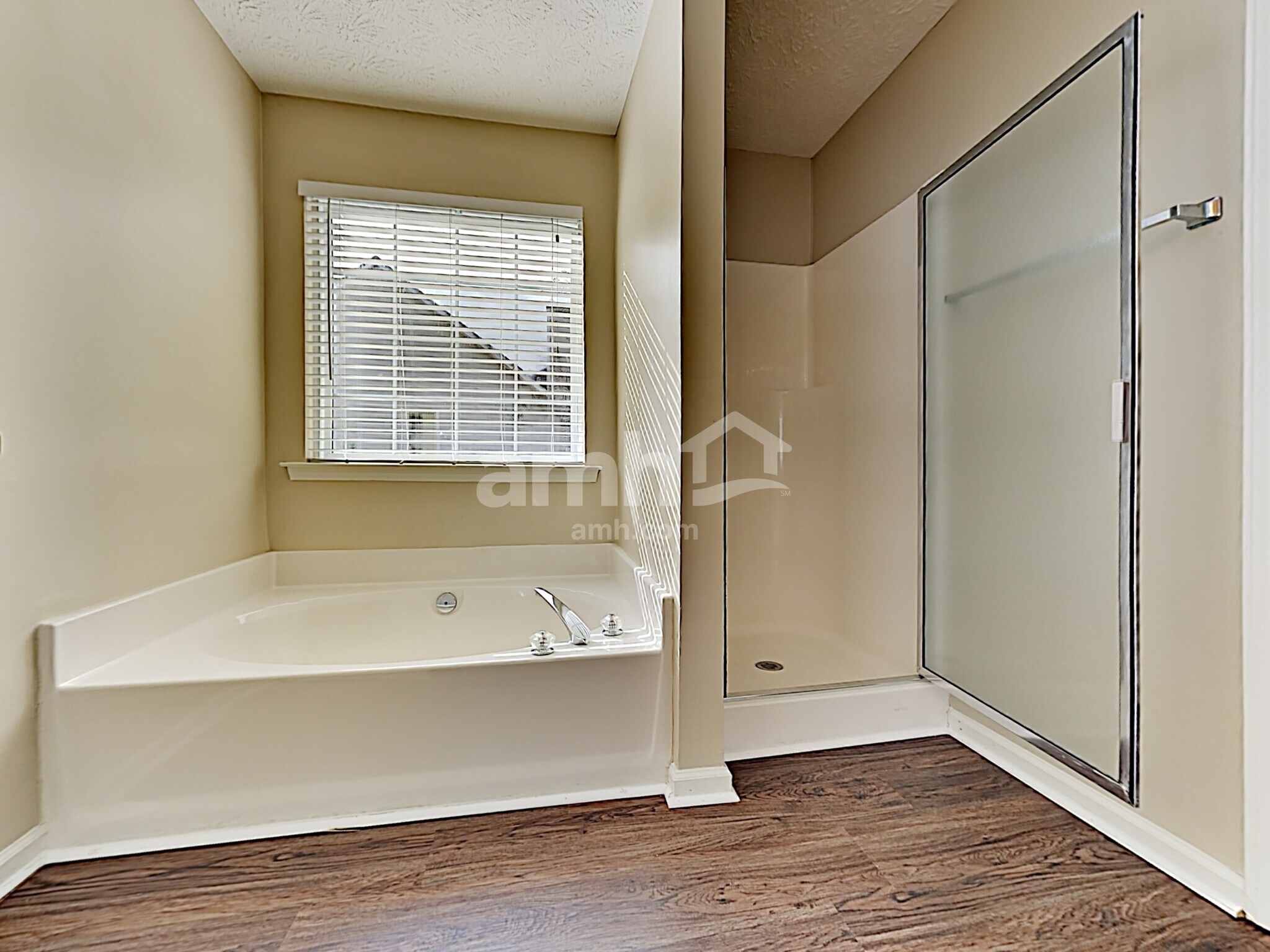 Building Photo - 201 Toulouse St