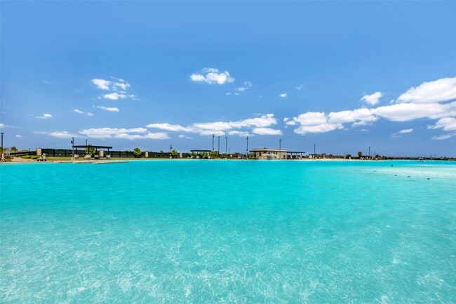 Building Photo - 2502 Ocean Key Dr