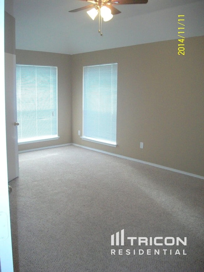 Building Photo - 746 Catalina Dr