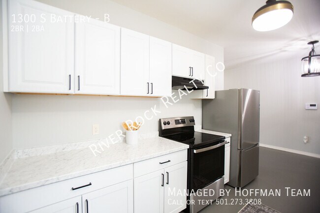 Building Photo - 1300 S Battery St