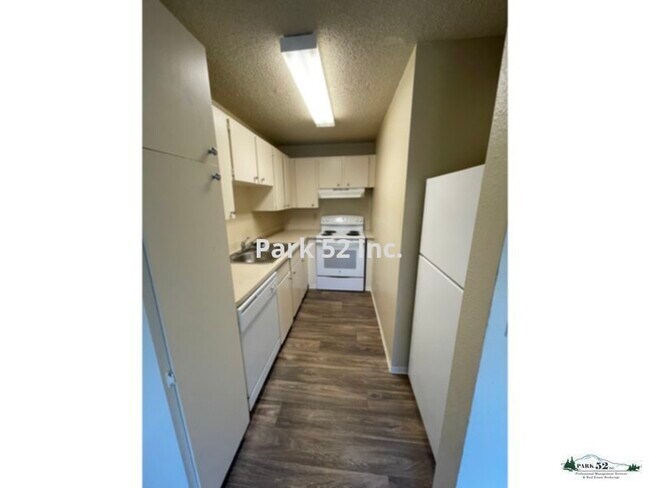 Building Photo - 9505 43rd Street Ct W