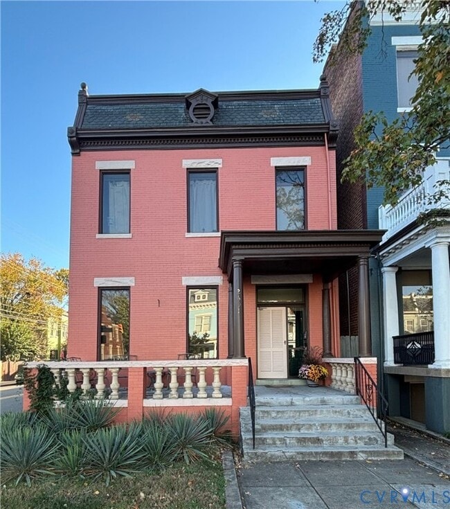Building Photo - 2601 Hanover Ave
