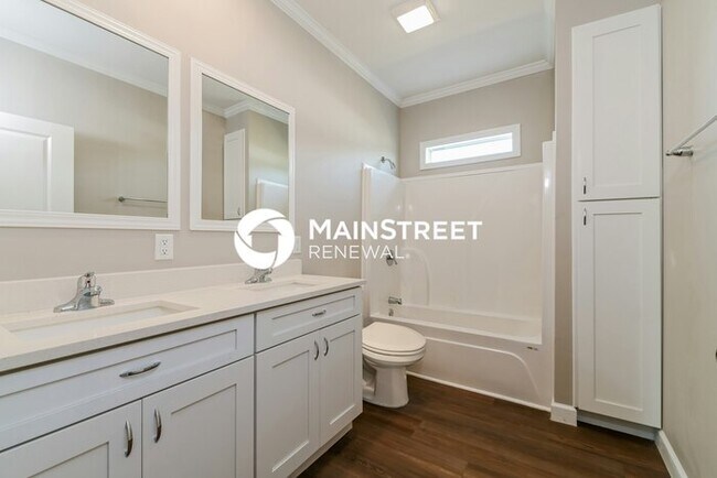 Building Photo - 4 Bedroom Pet-Friendly Home in Lehigh Acres, FL with Main Street Renewal