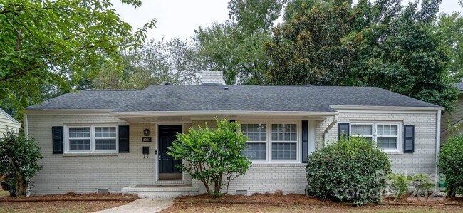 Primary Photo - 3227 Mayfield Ave
