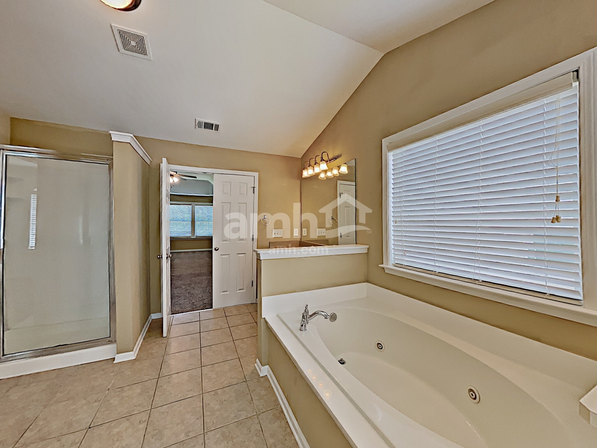 Building Photo - 1830 Madrid Falls Dr