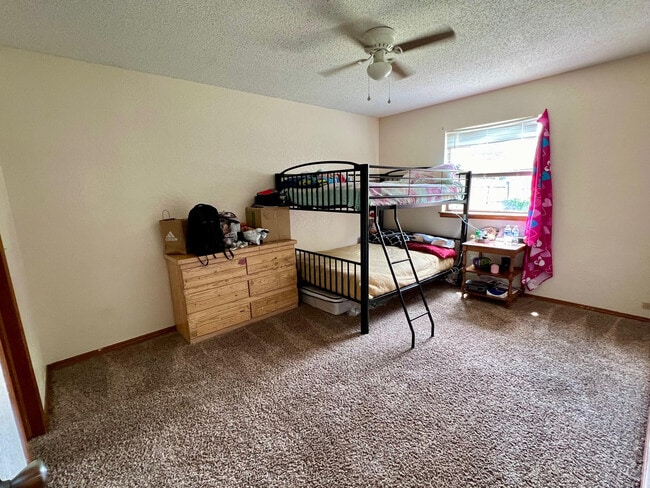 Building Photo - 12405 Bannockburn Pl