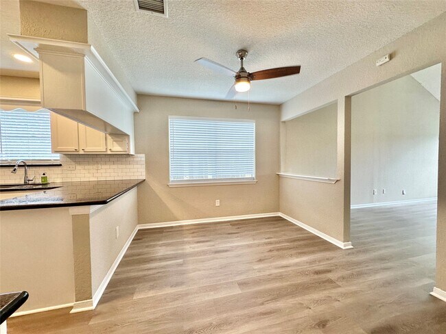 Building Photo - 1514 Park Meadow Dr