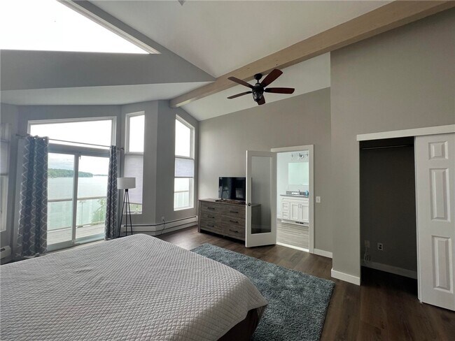 Building Photo - 6776 Ann Lee Dr