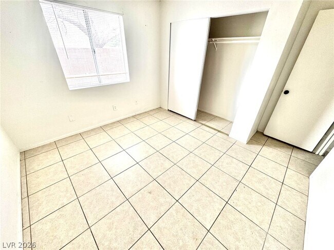 Building Photo - 1608 Burningwood Ln