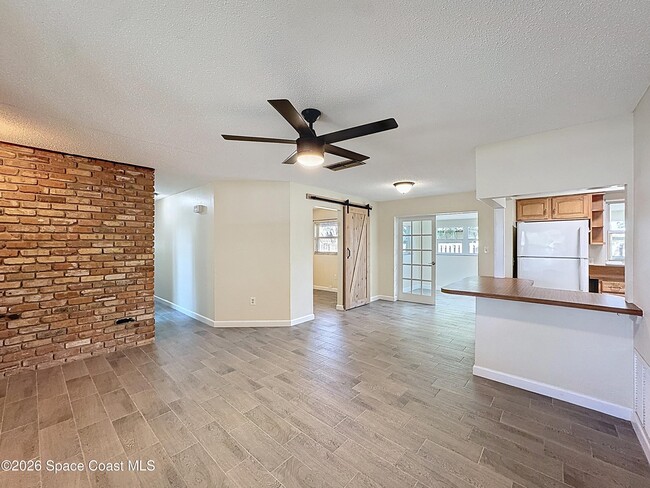 Building Photo - 1315 Lester Ct