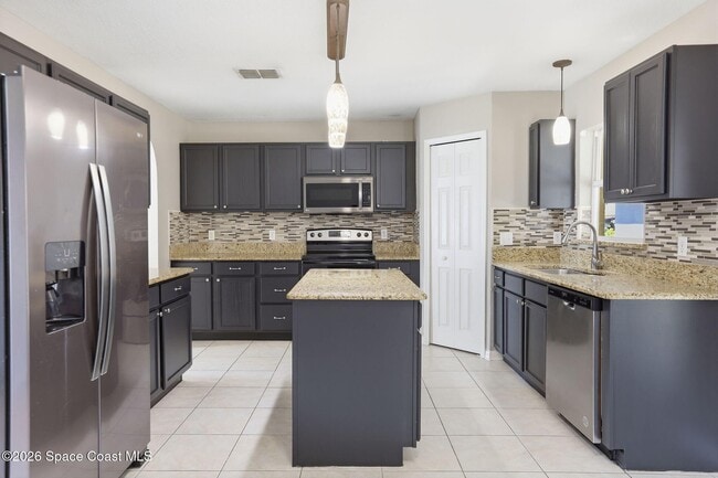 Building Photo - 1116 Myrtle Lake View Dr