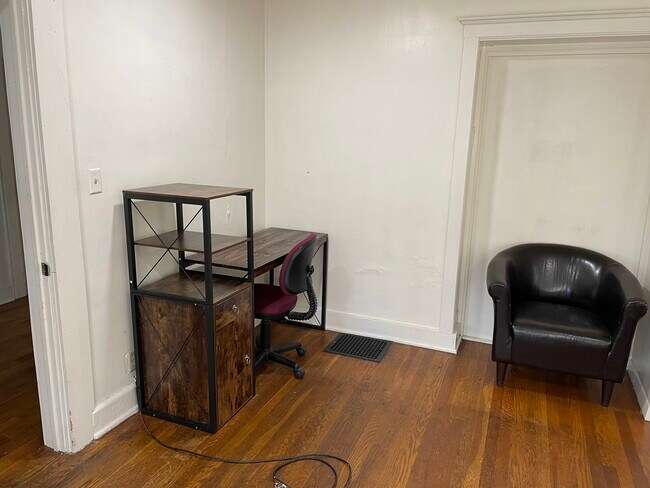 Bedroom 2 DS - 8 Park Pl