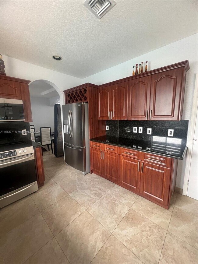 Building Photo - 15272 Southwest 11th Street, Miami, FL 331...