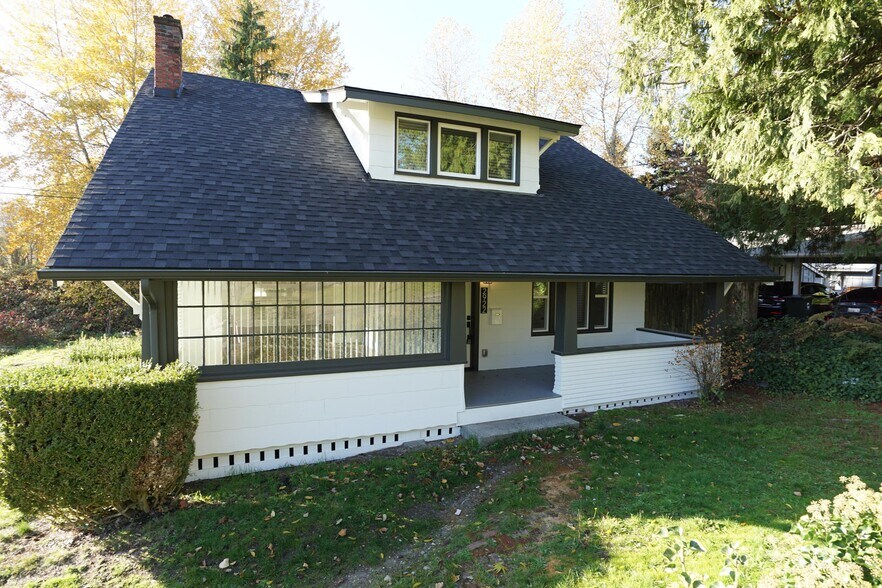 Primary Photo - 2922 S Adams St