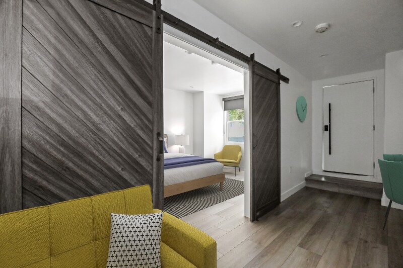 Building Photo - 1023 Tremont St