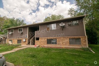 Building Photo - R-14