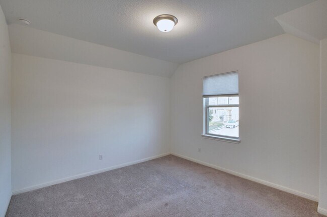 Building Photo - 4304 Promontory Point Trail