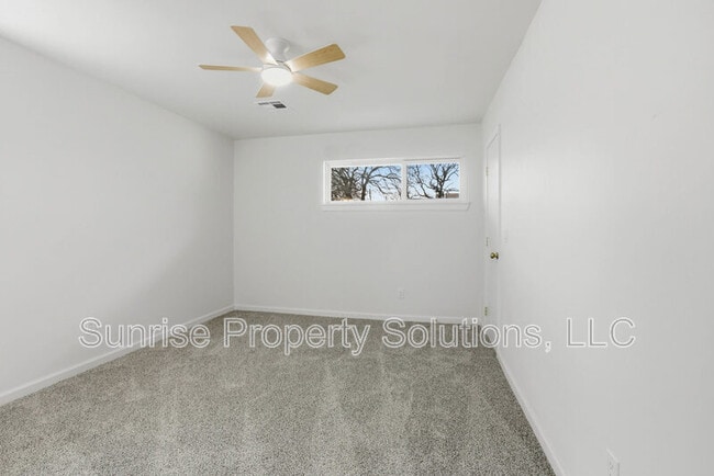 Building Photo - 644 Hunters Hill Rd