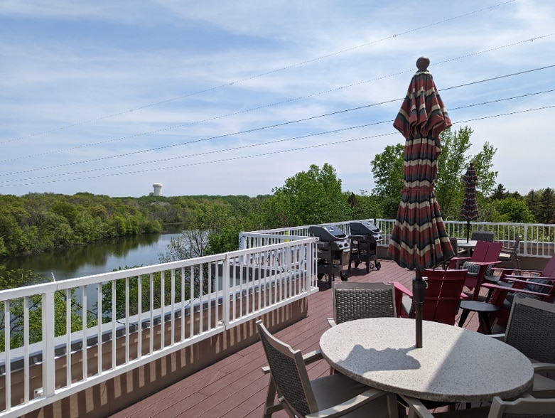 Building Photo - 2180 State Hwy 13