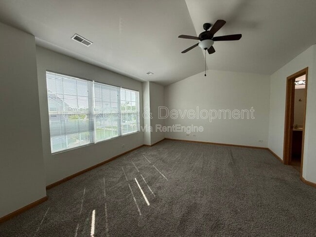 Building Photo - 1026 Turin Dr