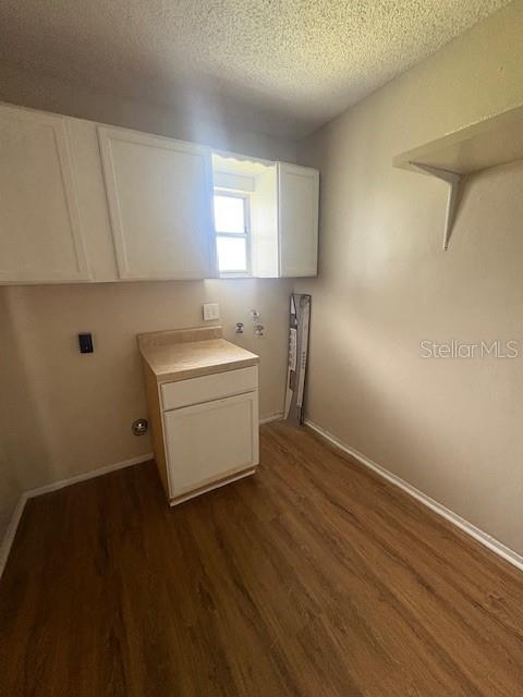 Building Photo - 4528 Ballentine Ct
