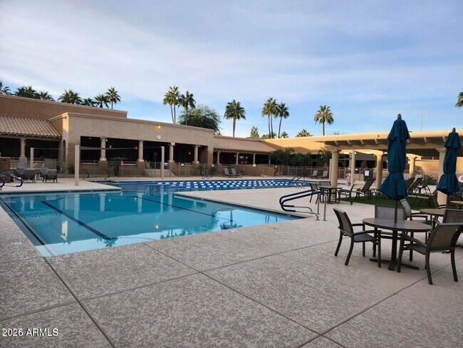 Building Photo - 8449 W Rockwood Dr