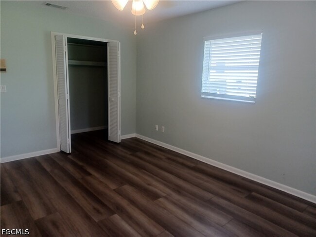 Building Photo - 3727 Palm Tree Blvd