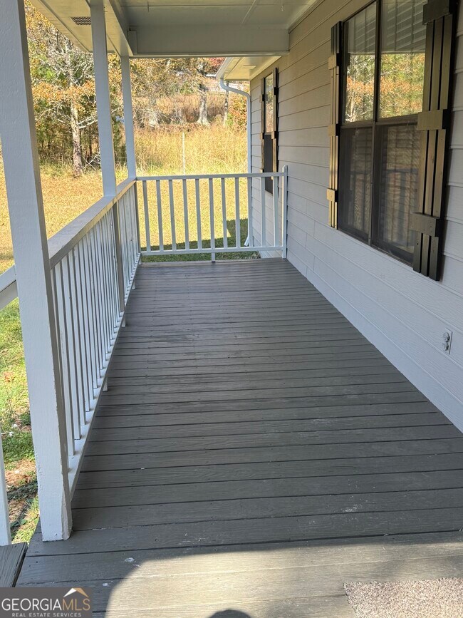 Building Photo - 731 Moon Bridge Rd