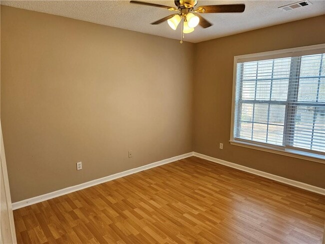 Building Photo - 2784 Terrell Trace Dr SE