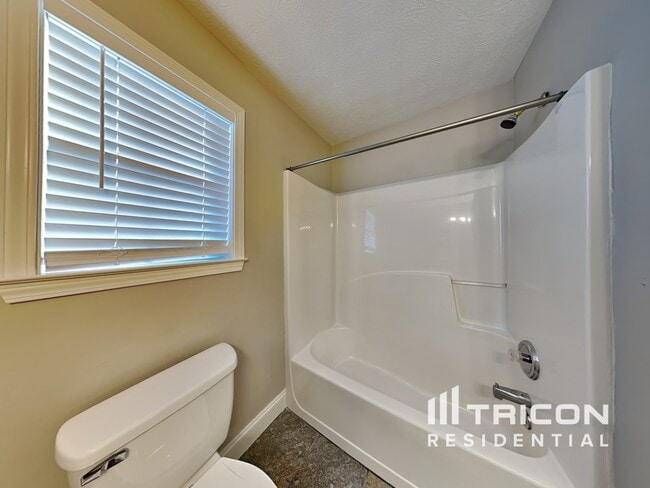 Building Photo - 1029 Matthews Way