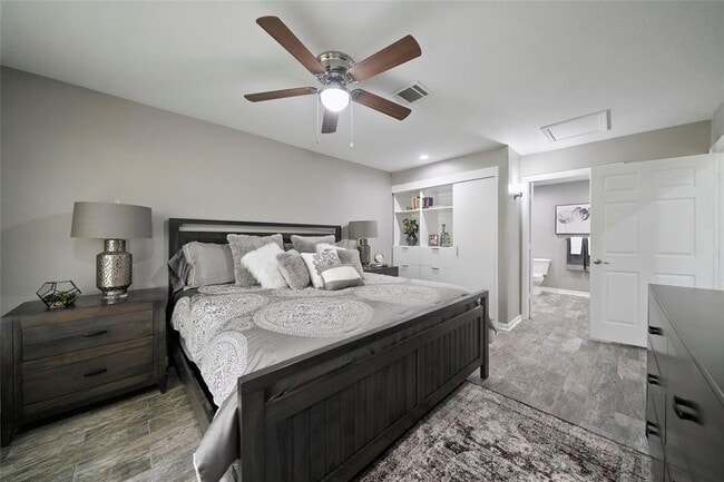 Building Photo - 3488 Balboa Cir