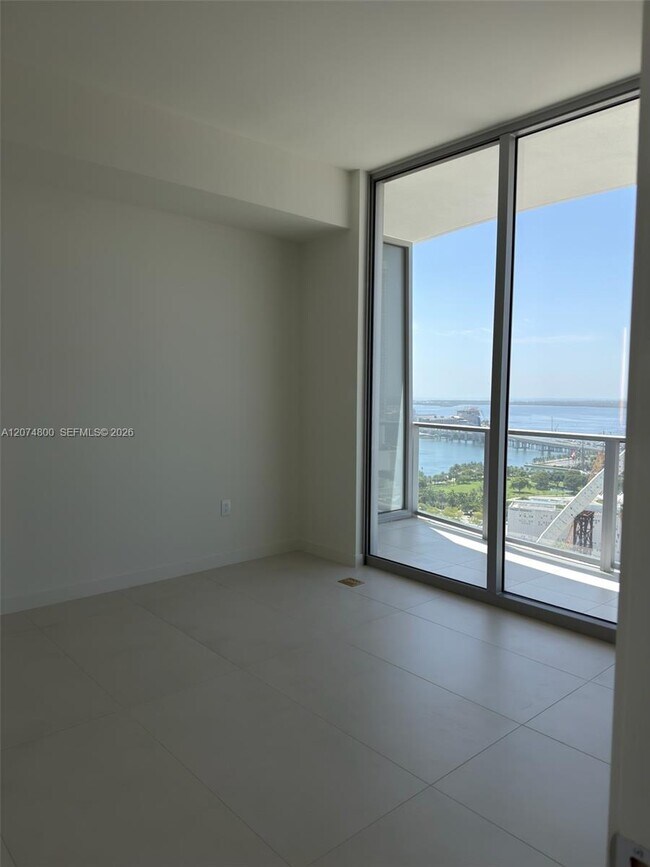 Building Photo - 1400 Biscayne Blvd