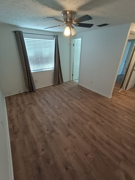 Bedroom 1 - 3624 W Anderson Ave