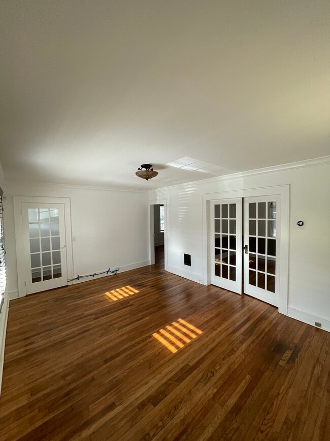 Building Photo - 270 Franklin Ave