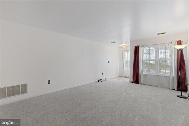 Building Photo - 95 Tattersall Dr