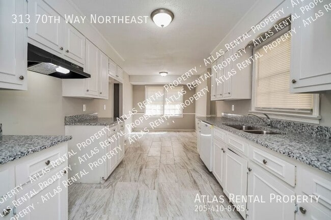 Building Photo - 313 70th NE Wy