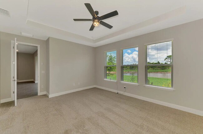 Building Photo - 5664 Blue Reef Pl