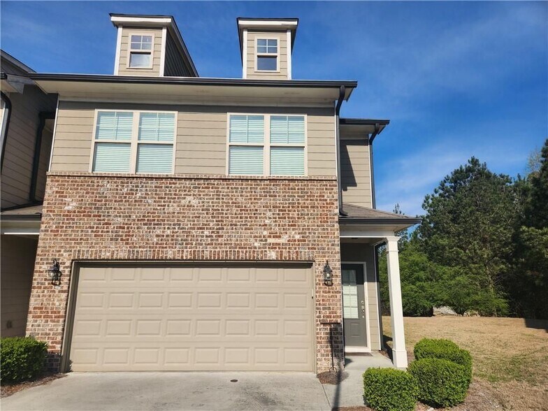 Building Photo - 3090 Cedar Glade Ln NE