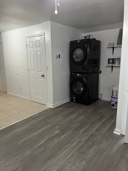 Brand new washer dryer - 23 Schuyler Ave